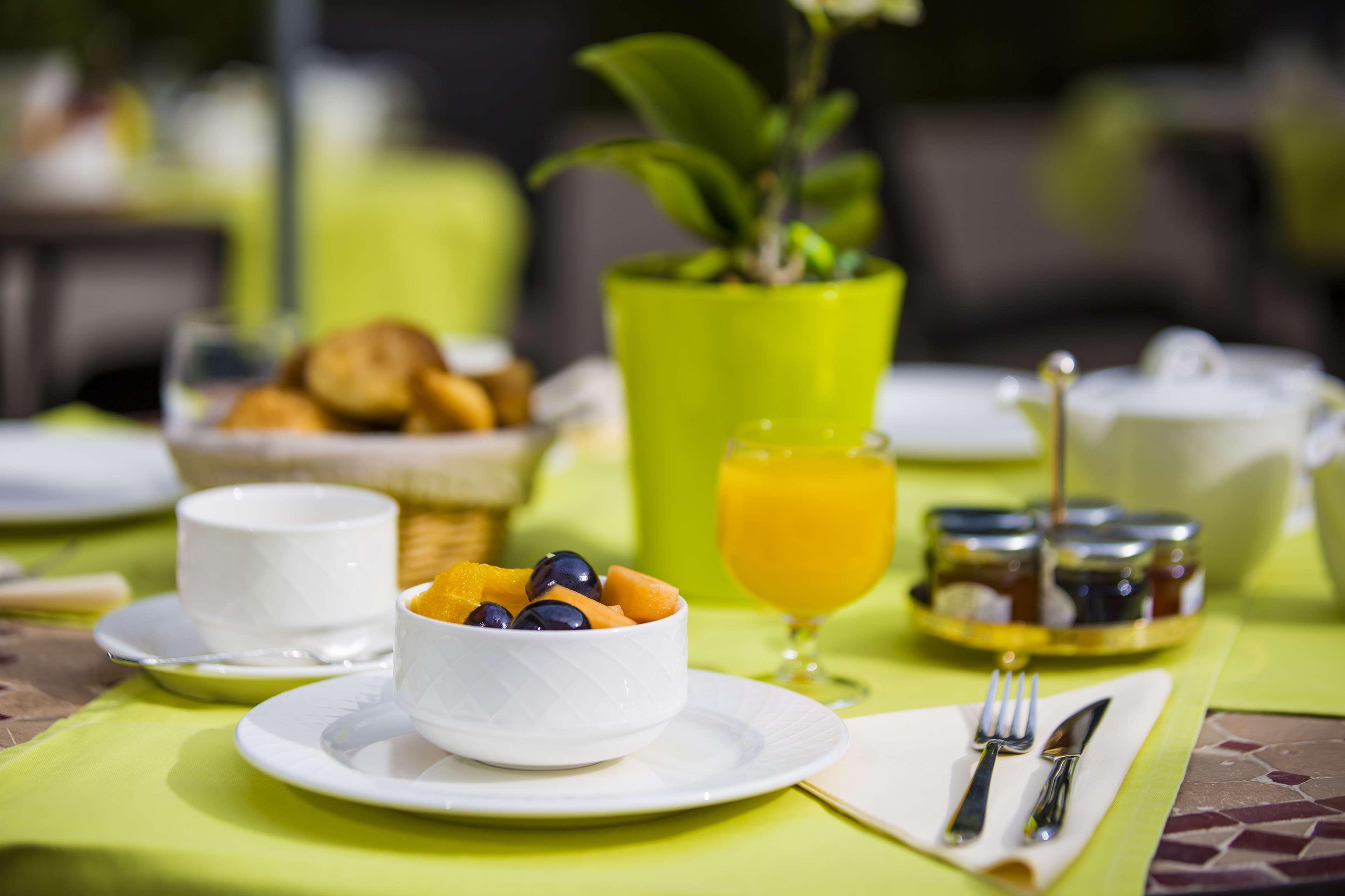 Best Western Plus Cannes Riviera Экстерьер фото