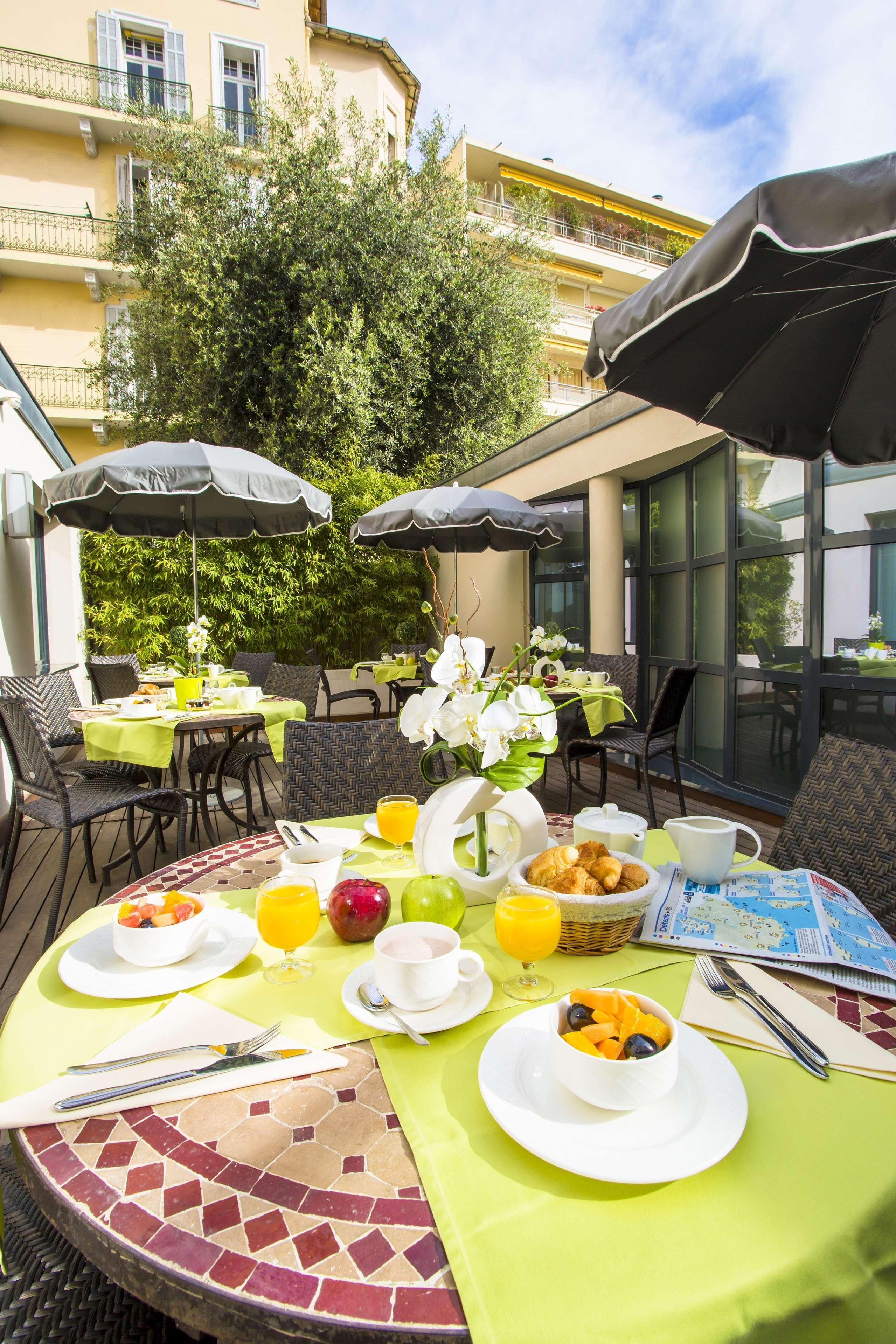 Best Western Plus Cannes Riviera Экстерьер фото