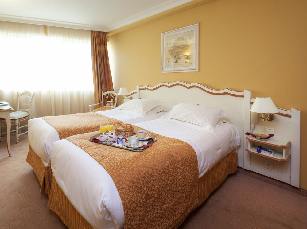 Best Western Plus Cannes Riviera Экстерьер фото