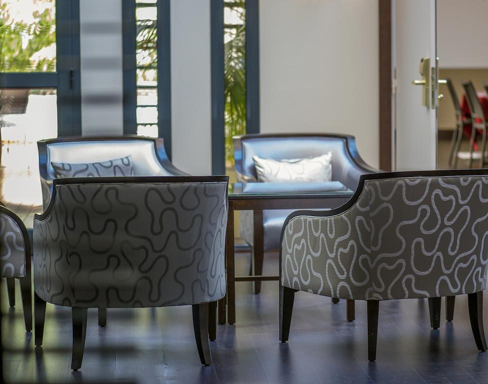 Best Western Plus Cannes Riviera Экстерьер фото